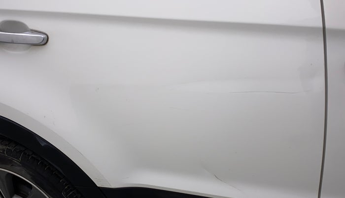 2016 Hyundai Creta SX PLUS AT 1.6 PETROL, Petrol, Automatic, 31,500 km, Right rear door - Minor scratches
