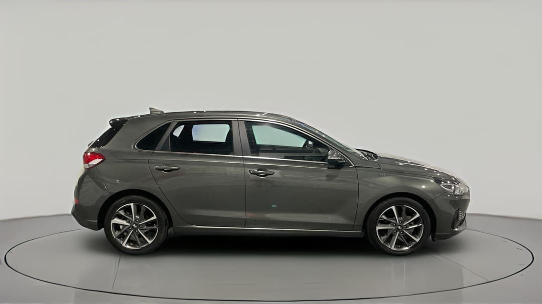 2022 Hyundai i30 Active, Automatic, 42217 km, Right Side View