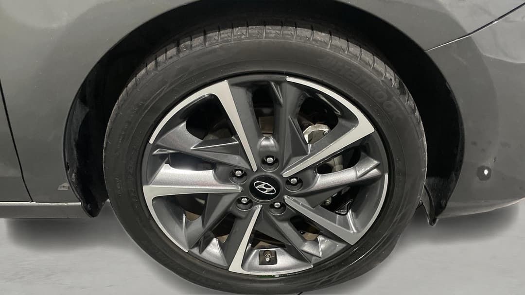 2022 Hyundai i30 Active, Automatic, 42217 km, Right Front Wheel