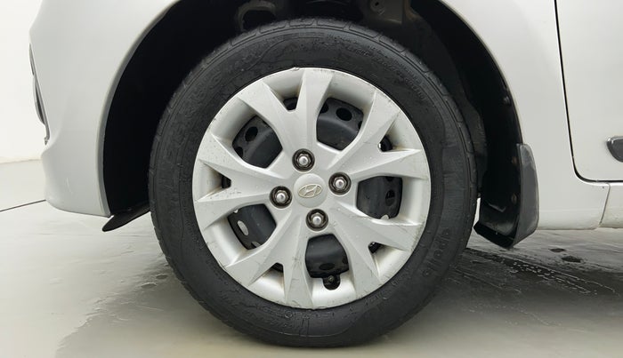 2013 Hyundai Grand i10 SPORTZ 1.2 KAPPA VTVT, Petrol, Manual, 22,103 km, Left Front Wheel