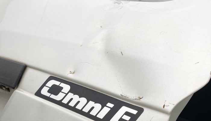 2014 Maruti OMNI E 8 STR, Petrol, Manual, 27,323 km, Dicky (Boot door) - Slightly dented