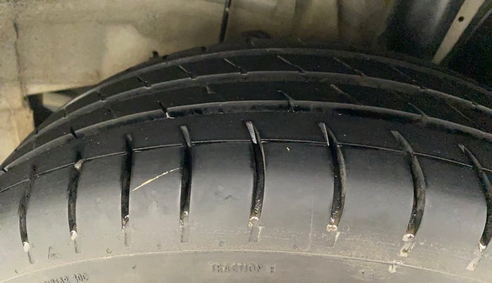 2019 Hyundai Elite i20 MAGNA PLUS 1.4 CRDI, Diesel, Manual, 60,699 km, Left Rear Tyre Tread