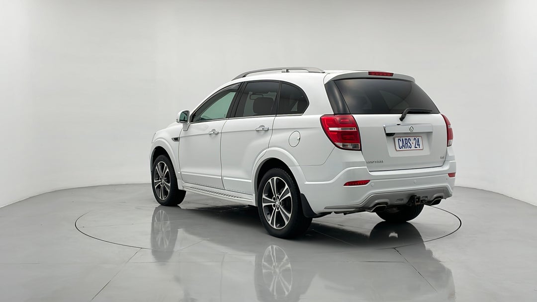 Left Back Diagonal (45- Degree) View