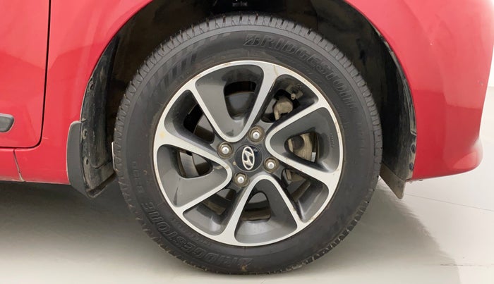 2017 Hyundai Grand i10 SPORTZ AT 1.2 KAPPA VTVT, Petrol, Automatic, 47,167 km, Right Front Wheel