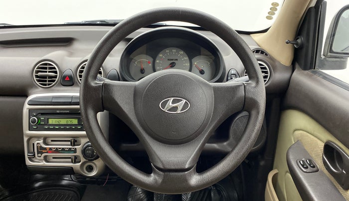 2012 Hyundai Santro Xing GLS PLUS AUDIO, Petrol, Manual, 71,036 km, Steering Wheel Close Up