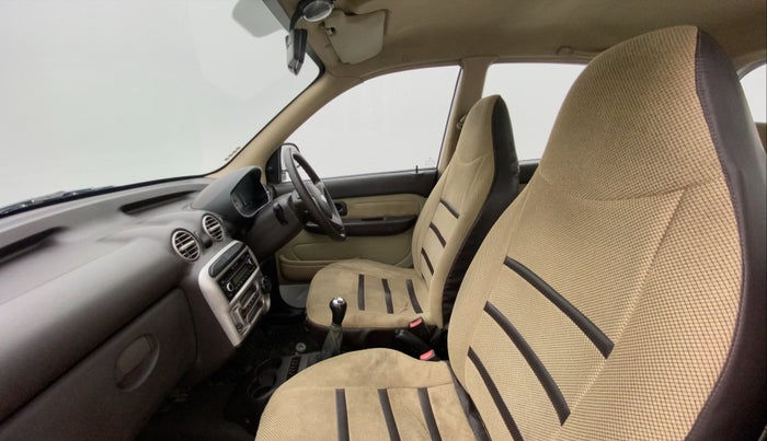 2012 Hyundai Santro Xing GLS PLUS AUDIO, Petrol, Manual, 71,036 km, Right Side Front Door Cabin