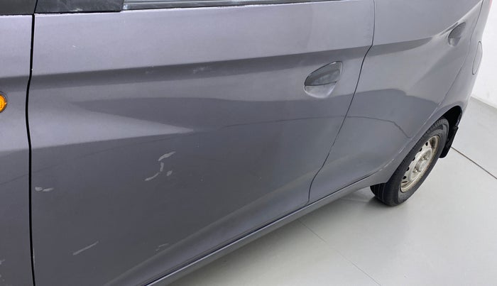 2015 Hyundai Eon ERA PLUS, Petrol, Manual, 26,895 km, Front passenger door - Slightly dented