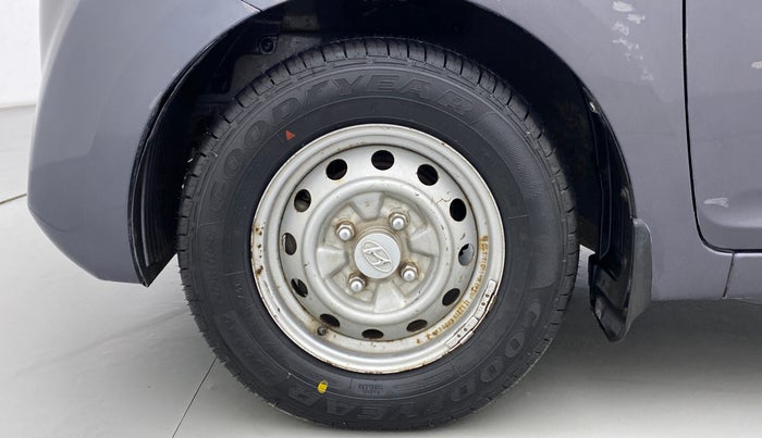 2015 Hyundai Eon ERA PLUS, Petrol, Manual, 26,895 km, Left Front Wheel