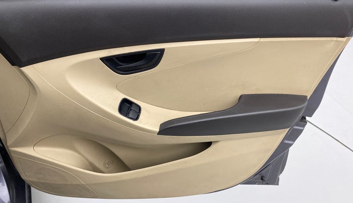 2015 Hyundai Eon ERA PLUS, Petrol, Manual, 26,895 km, Driver Side Door Panels Control