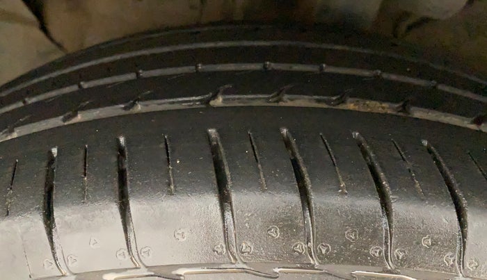 2019 KIA SELTOS GTX+ 1.4 MT, Petrol, Manual, 35,371 km, Left Front Tyre Tread