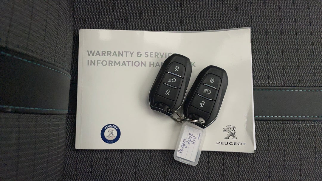 2021 Peugeot 2008 Allure, Automatic, 42075 km, Key Close-up