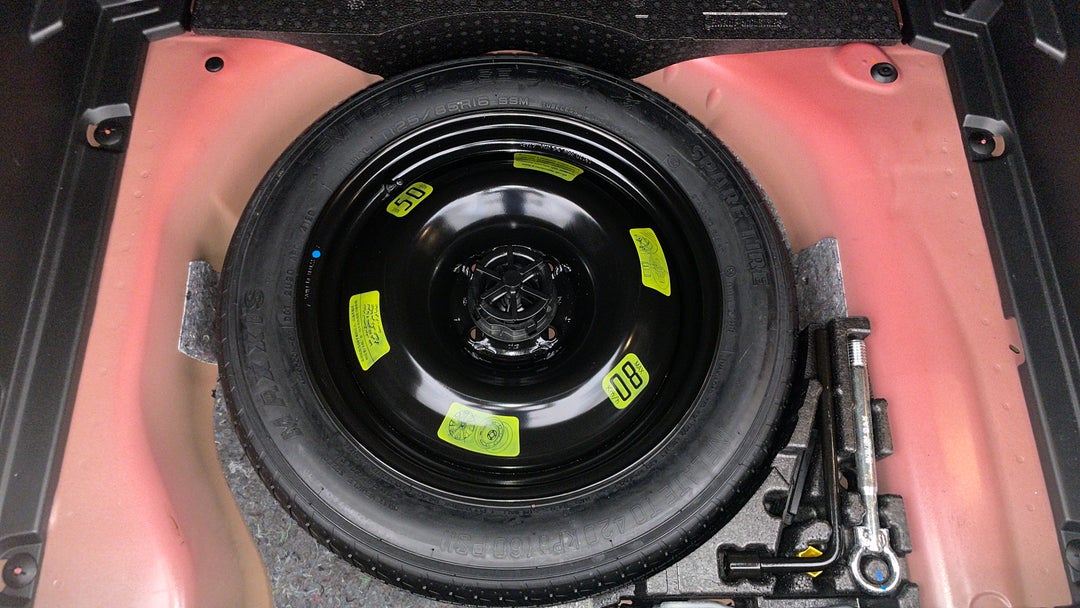 2021 Peugeot 2008 Allure, Automatic, 42075 km, Spare Wheel