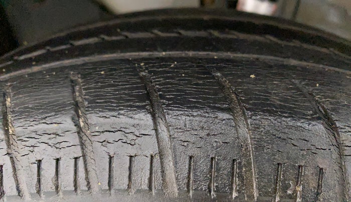 2019 Honda Amaze 1.2L I-VTEC S, Petrol, Manual, Left Front Tyre Tread