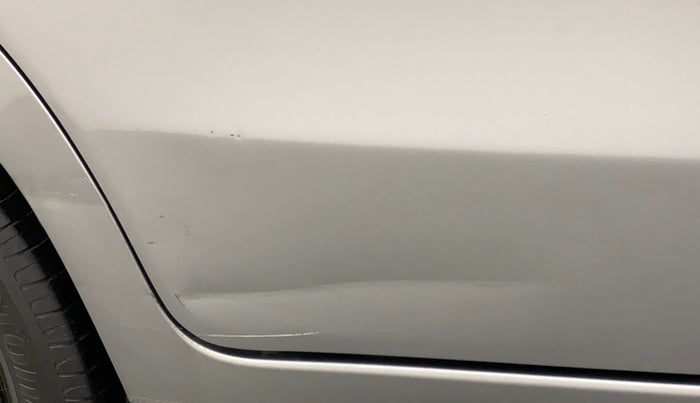 2017 Maruti Celerio VXI (O), Petrol, Manual, 1,24,536 km, Right rear door - Slightly dented