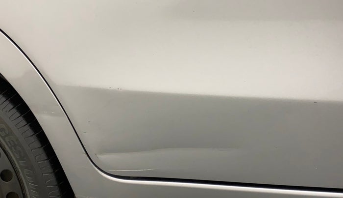 2017 Maruti Celerio VXI (O), Petrol, Manual, 1,24,536 km, Right rear door - Minor scratches