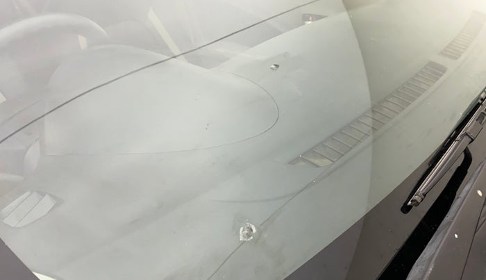 2017 Maruti Celerio VXI (O), Petrol, Manual, 1,24,536 km, Front windshield - Minor spot on windshield