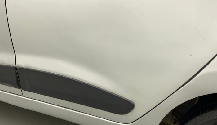 2014 Hyundai Xcent S (O) 1.2, CNG, Manual, 83,876 km, Rear left door - Minor scratches
