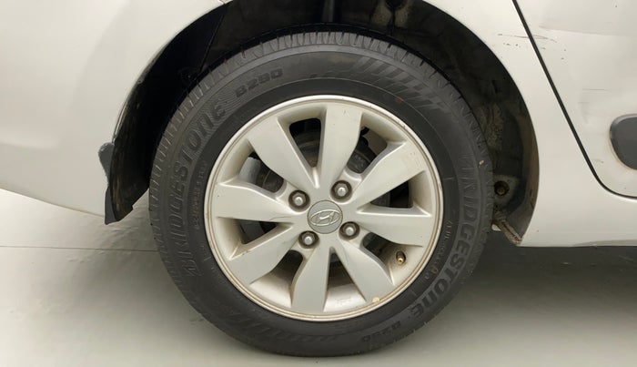 2014 Hyundai Xcent S (O) 1.2, CNG, Manual, 83,876 km, Right Rear Wheel