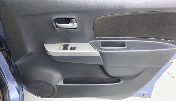 2012 Maruti Wagon R 1.0 LXI CNG, CNG, Manual, 43,937 km, Driver Side Door Panels Control