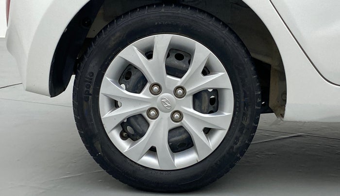 2015 Hyundai Grand i10 MAGNA 1.2 KAPPA VTVT, Petrol, Manual, 27,426 km, Right Rear Wheel