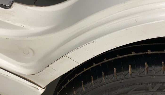 2013 Maruti Wagon R Stingray VXI, Petrol, Manual, 72,777 km, Left C pillar - Minor scratches