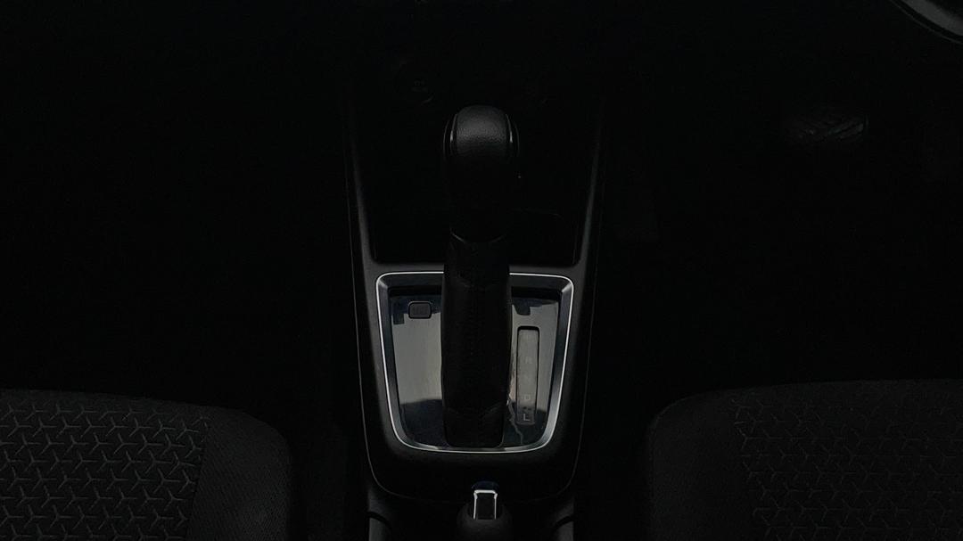 2017 Suzuki Swift Gl Navi (qld), Automatic, 45646 km, Gear Lever 