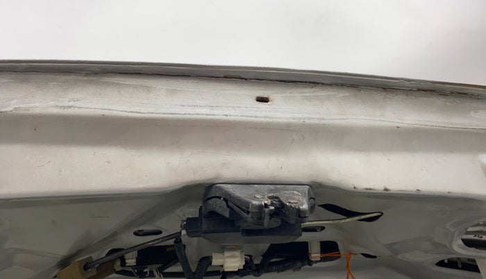 2014 Honda City 1.5L I-VTEC V MT, Petrol, Manual, 70,666 km, Dicky (Boot door) - Slightly rusted