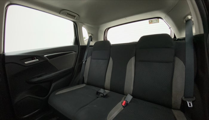 2017 Honda WR-V 1.5L I-DTEC VX MT, Diesel, Manual, 83,820 km, Right Side Rear Door Cabin