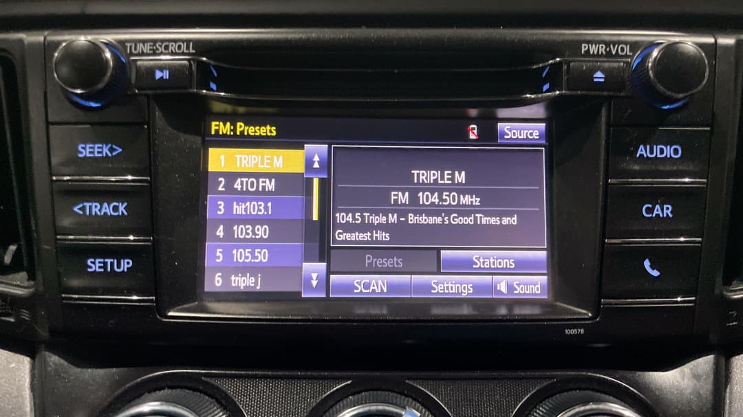 2016 Toyota RAV4 Gx (2WD), Automatic, 151540 km, Infotainment System