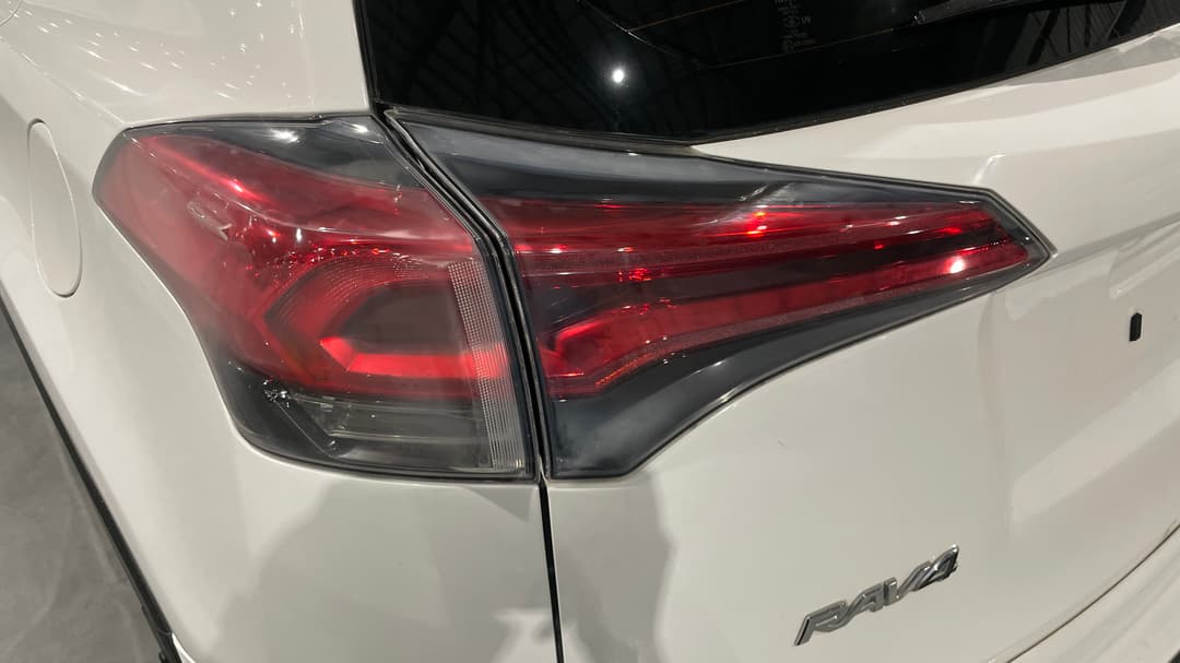 2016 Toyota RAV4 Gx (2WD), Automatic, 151540 km, Lights Tail lights LHS Fade