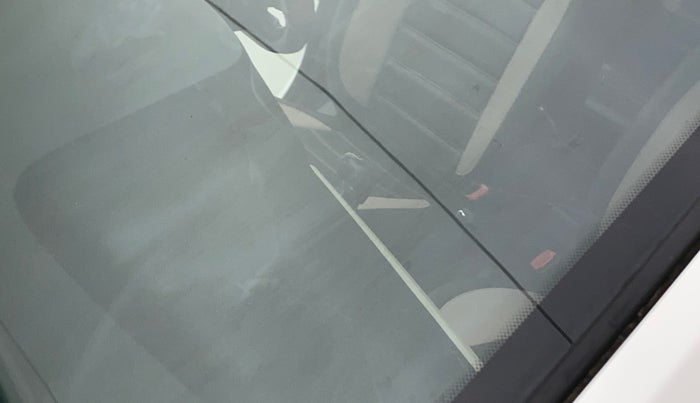 2019 Hyundai Grand i10 SPORTZ 1.2 KAPPA VTVT, Petrol, Manual, 30,324 km, Front windshield - Minor spot on windshield