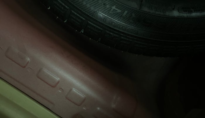 2016 Honda Brio 1.2 S MT I VTEC, Petrol, Manual, 20,115 km, Boot floor - Slightly dented