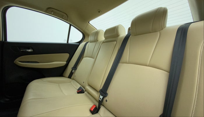 2021 Honda City 1.5L I-VTEC ZX CVT, Petrol, Automatic, 17,919 km, Right Side Rear Door Cabin