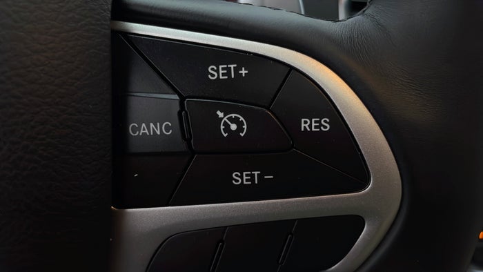 DODGE DURANGO-Cruise Control