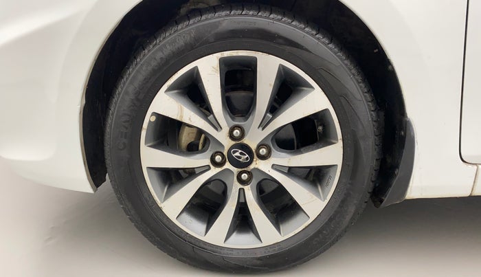2013 Hyundai Verna FLUIDIC 1.6 CRDI SX, Diesel, Manual, 1,15,113 km, Left Front Wheel