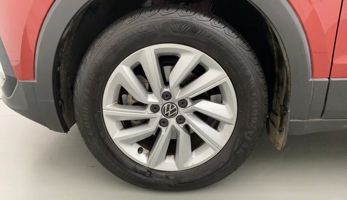 2021 Volkswagen TAIGUN HIGHLINE 1.0 TSI AT, Petrol, Automatic, 8,581 km, Left Front Wheel