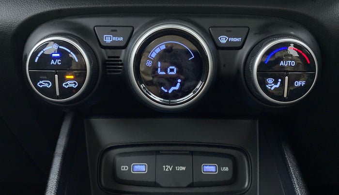 2021 Hyundai VENUE S Plus MT 1.2 Kappa, Petrol, Manual, 2,483 km, Automatic Climate Control