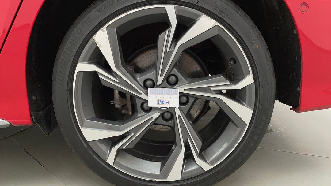 Wheels Rim Rear LHS Gutter Rash