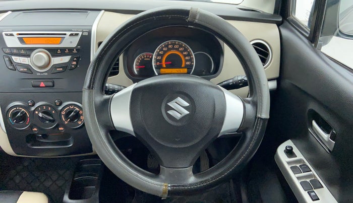 2016 Maruti Wagon R 1.0 VXI, Petrol, Manual, 43,322 km, Steering Wheel Close-up