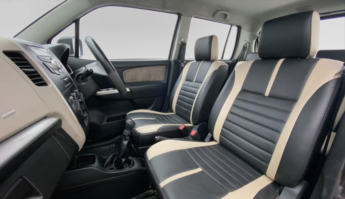 2016 Maruti Wagon R 1.0 VXI, Petrol, Manual, 43,322 km, Right Side Front Door Cabin View
