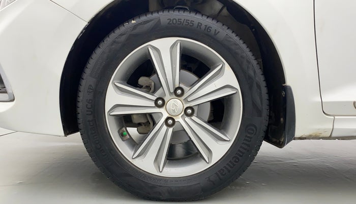 2018 Hyundai Verna 1.6 CRDI SX + AT, Diesel, Automatic, 73,815 km, Left Front Wheel