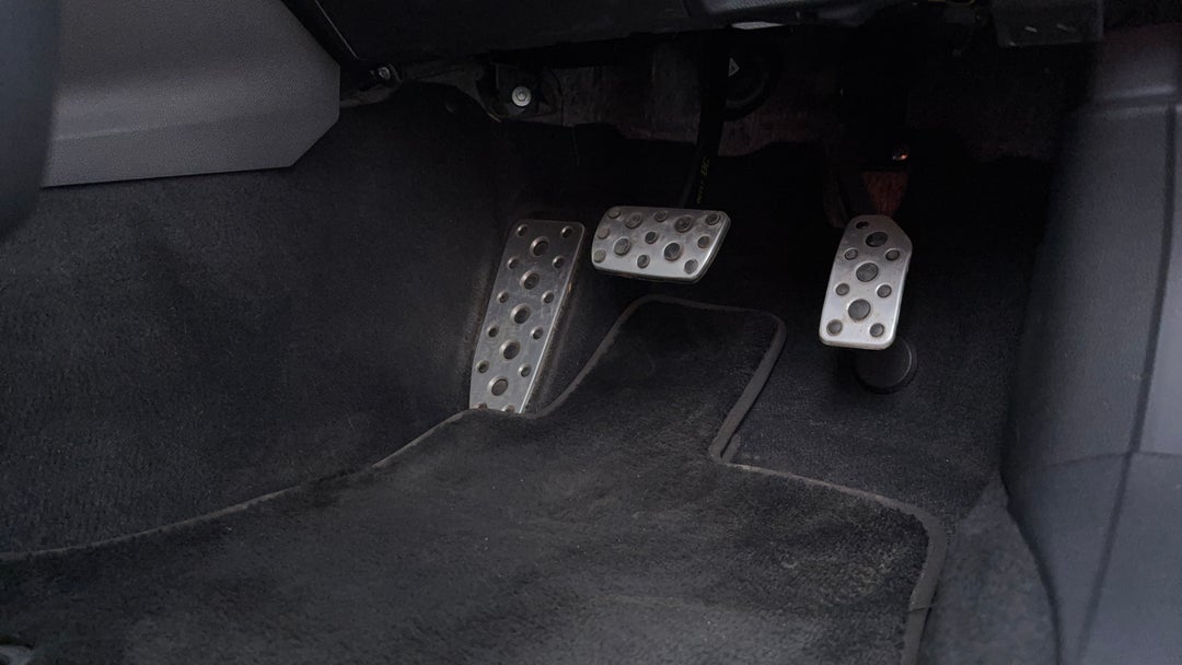 Pedals and Footmat