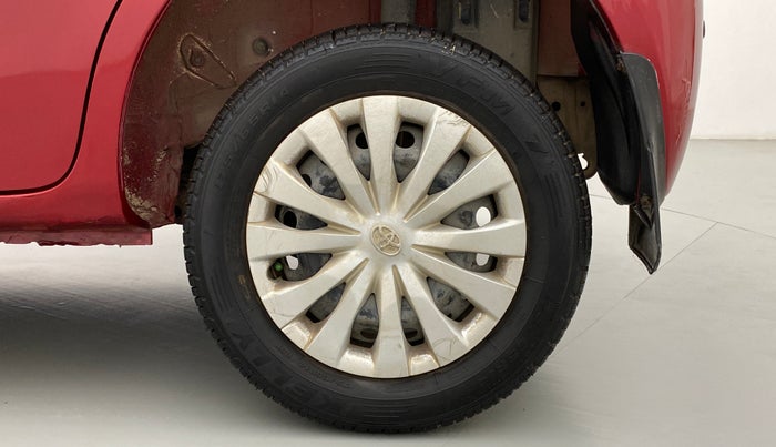2011 Toyota Etios Liva G, Petrol, Manual, 44,093 km, Left Rear Wheel