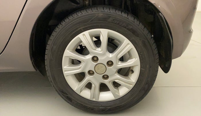 2016 Tata Tiago XZ PETROL, Petrol, Manual, 58,444 km, Left Rear Wheel