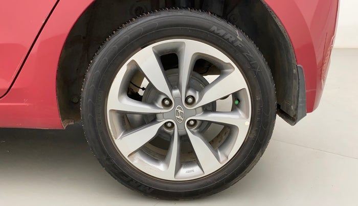 2017 Hyundai Elite i20 ASTA 1.2 DUAL TONE, Petrol, Manual, 75,579 km, Left Rear Wheel