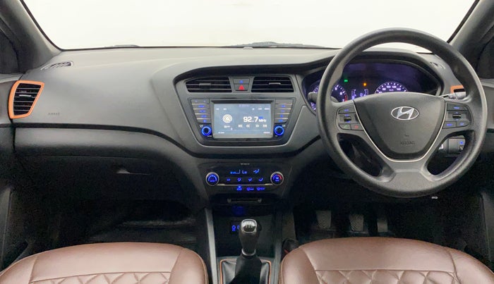 2017 Hyundai Elite i20 ASTA 1.2 DUAL TONE, Petrol, Manual, 75,579 km, Dashboard