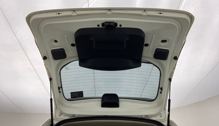 2015 Nissan Terrano XV D THP PREMIUM 110 PS, Diesel, Manual, 49,069 km, Boot Door Open