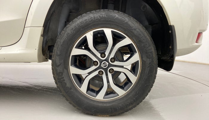 2015 Nissan Terrano XV D THP PREMIUM 110 PS, Diesel, Manual, 49,069 km, Left Rear Wheel