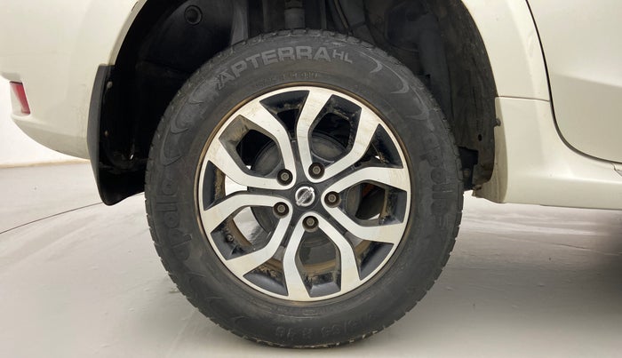 2015 Nissan Terrano XV D THP PREMIUM 110 PS, Diesel, Manual, 49,069 km, Right Rear Wheel