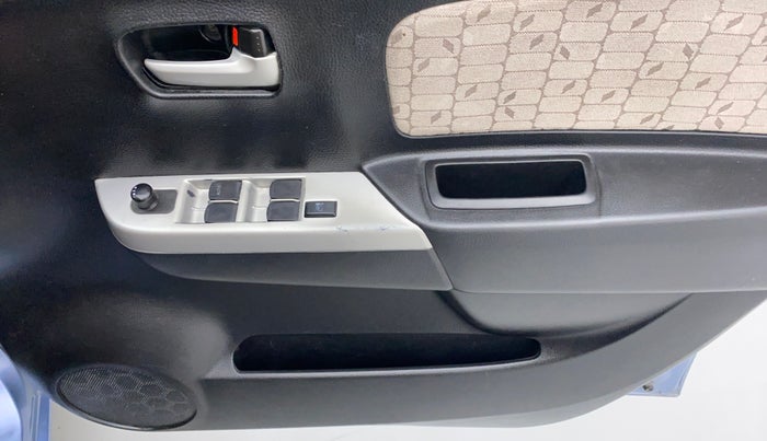 2014 Maruti Wagon R 1.0 VXI, Petrol, Manual, 59,689 km, Driver Side Door Panels Control